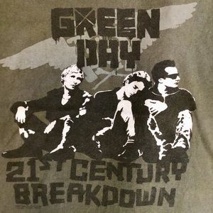 Green Day band tee